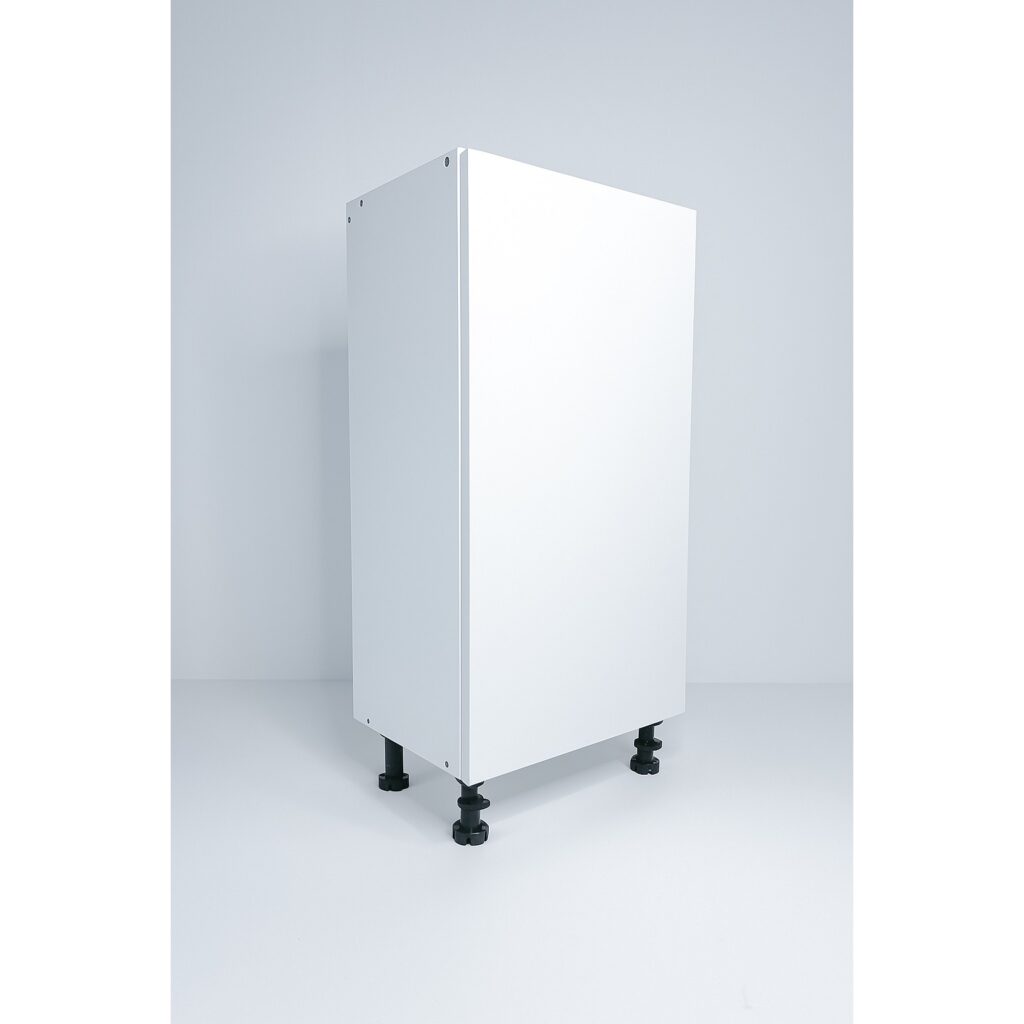 Gabinete base de puertas